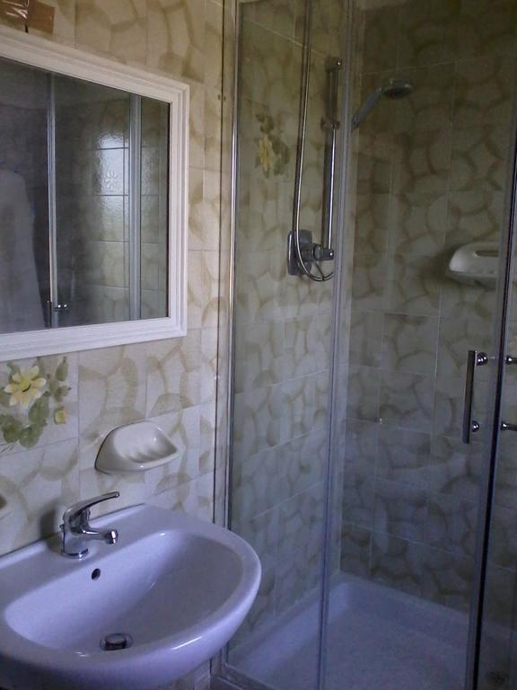 B&B Bosco Fiorito Malgesso Екстериор снимка